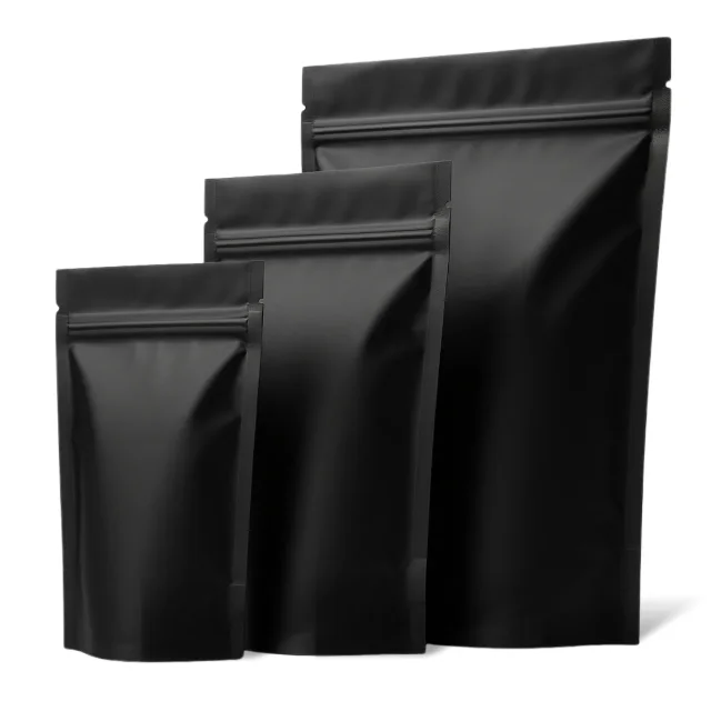 Doypack negro mate en tres tamaños